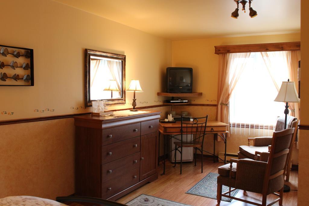 라말베 La Maison Dufour & Bouchard B&B 외부 사진
